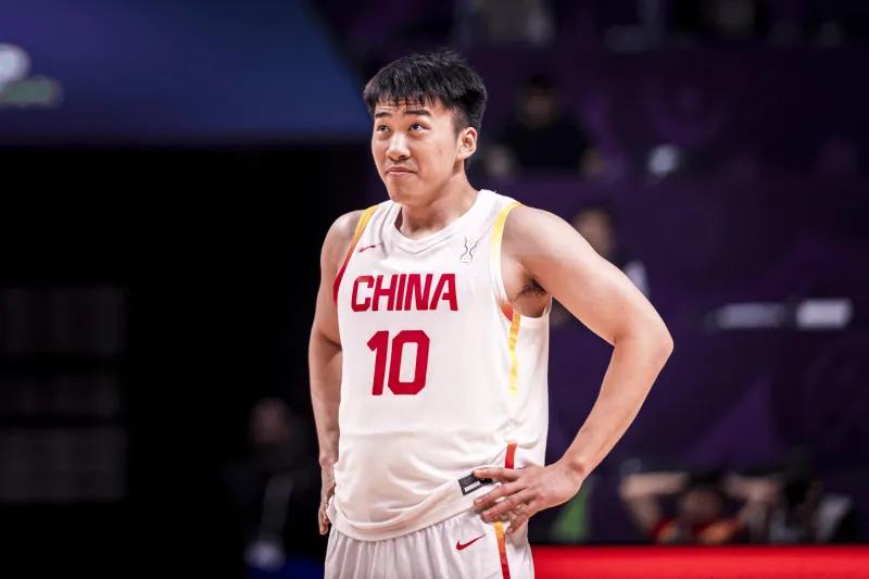 他不仅出场, 廖三宁可以, 而且廖三宁
